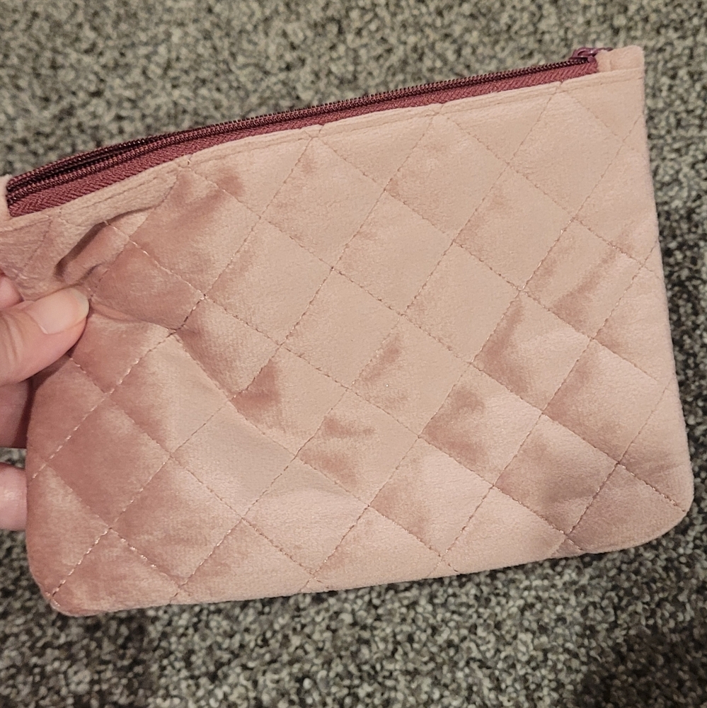Quilted Velvet Feb 2020 Ipsy Bag NWOT